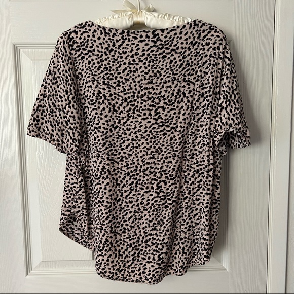 H&M leopard print blouse - Picture 3 of 5